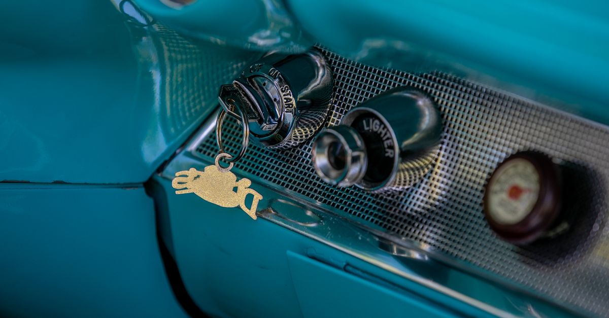 Chevrolet car key fob — Silver State Locksmiths